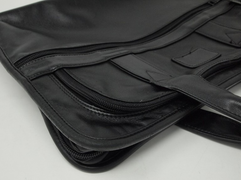 トゥミ（TUMI）バッグ｜クリーニング・修理事例 小羽皮革