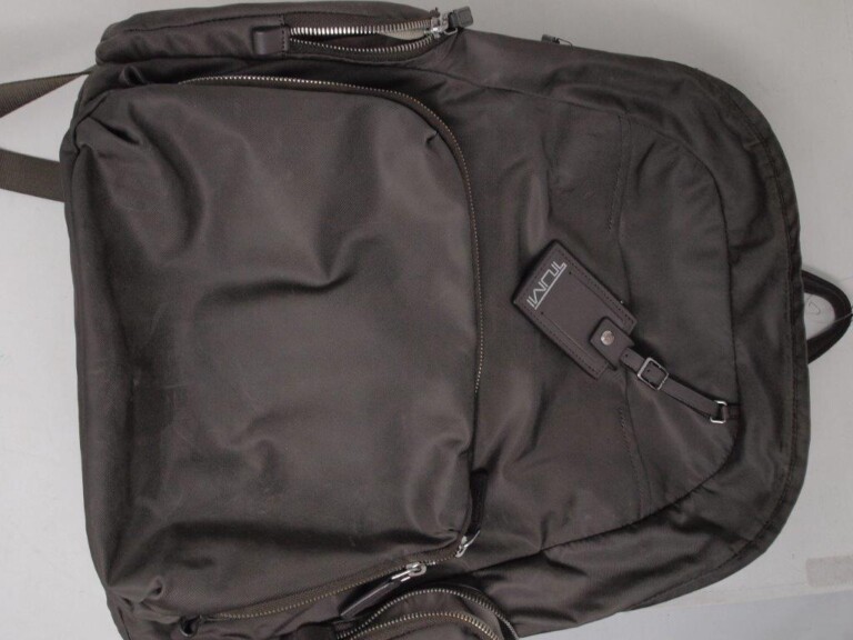 トゥミ（TUMI）バッグ｜クリーニング・修理事例 小羽皮革